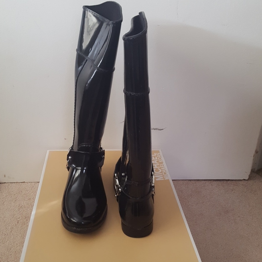 Mickael Kors rain boots - Picture 4 of 5